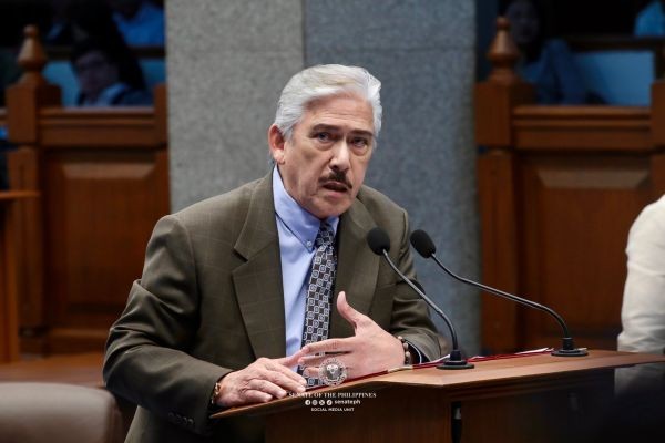 SP Tito Sotto: Bato, 'di puwedeng arestuhin sa loob ng Senado! | BRIGADA BALITA