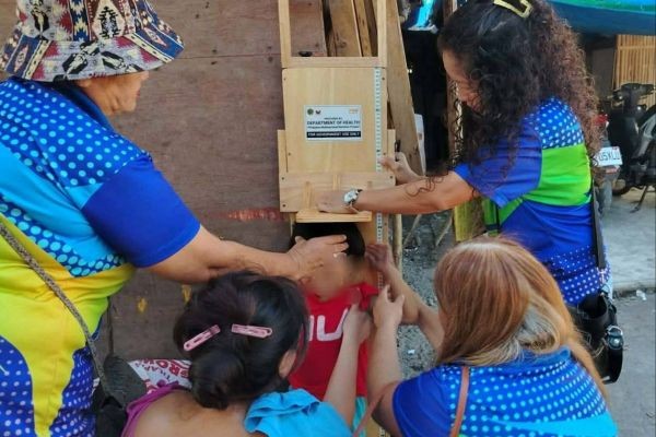 Operation Timbang sa mga bata, nagpapatuloy – NNC Bicol | BRIGADA BALITA