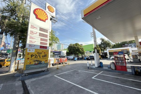 Ikalawang linggo ng oil price rollback, epektibo bukas