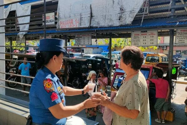 Pananao nin libreng lugaw, isinagibo sa aldaw nin katalingkasan