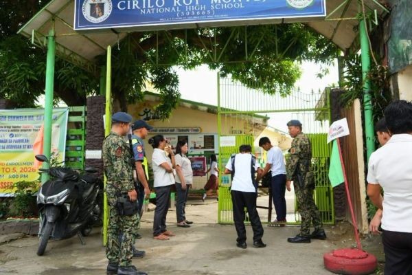 Pagpapakalat ng barangay tanod sa mga paaralan tuwing school hours, inihain sa Kamara kasunod ng shooting incident sa Tacloban