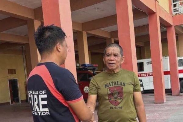 Reservist na napagkamalang magnanakaw sa gitna ng lindol sa GenSan, kinilalang rescuer