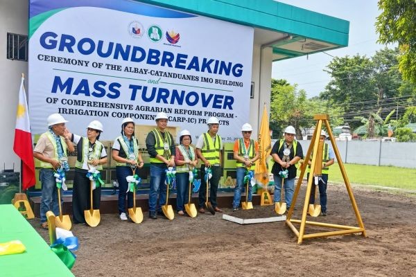 Limang bagong irrigation system sa Albay, pormal nang na-iturnover sa mga paraoma