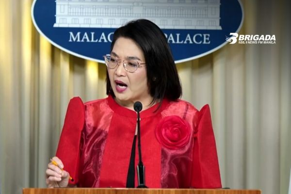 Palasyo, pinayuhan sina Marcoleta at Defensor na sa korte na lang depensahan ang kaso
